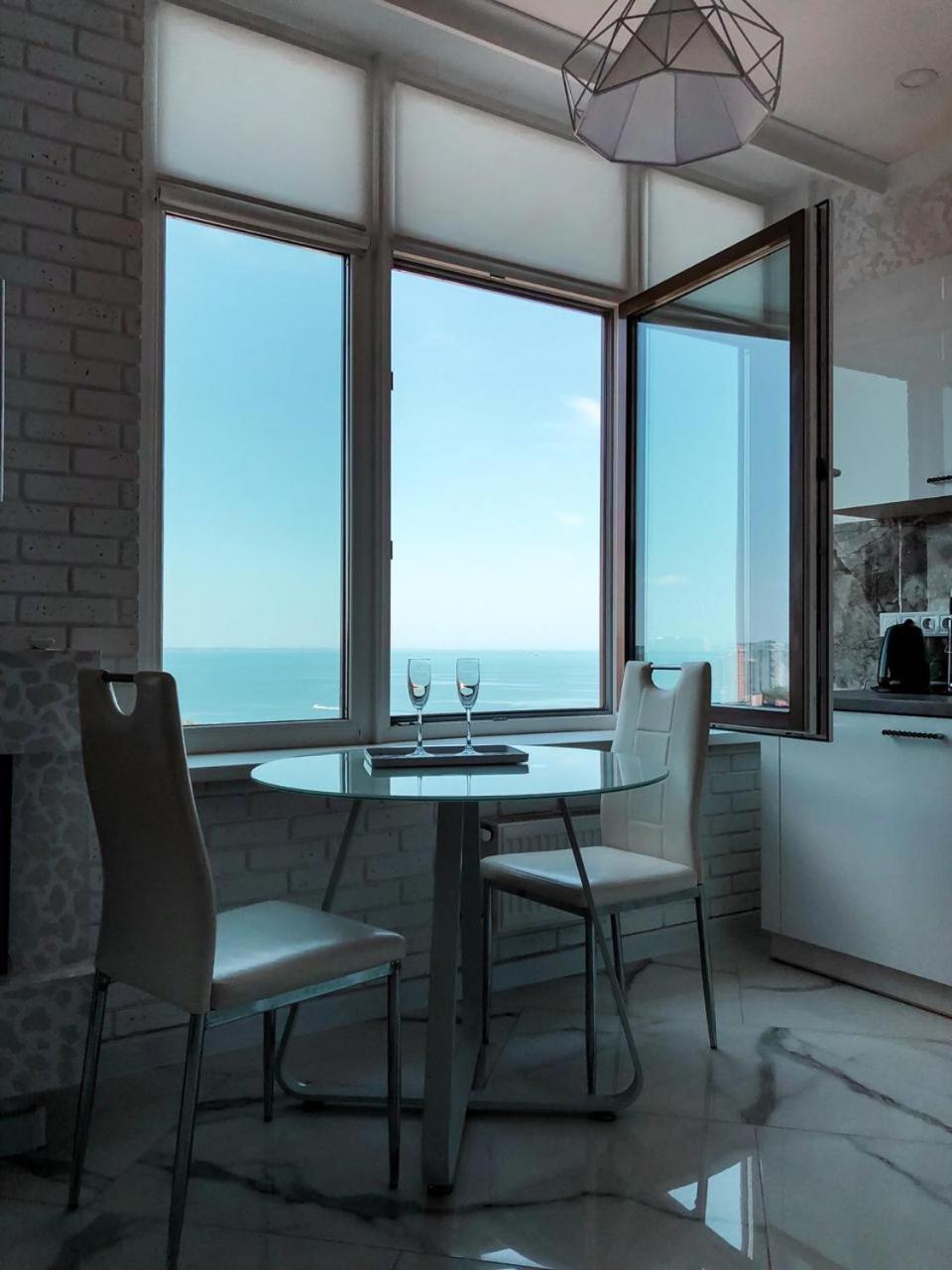 M&P Vip Appartments In Arkadia Odessa Zimmer foto