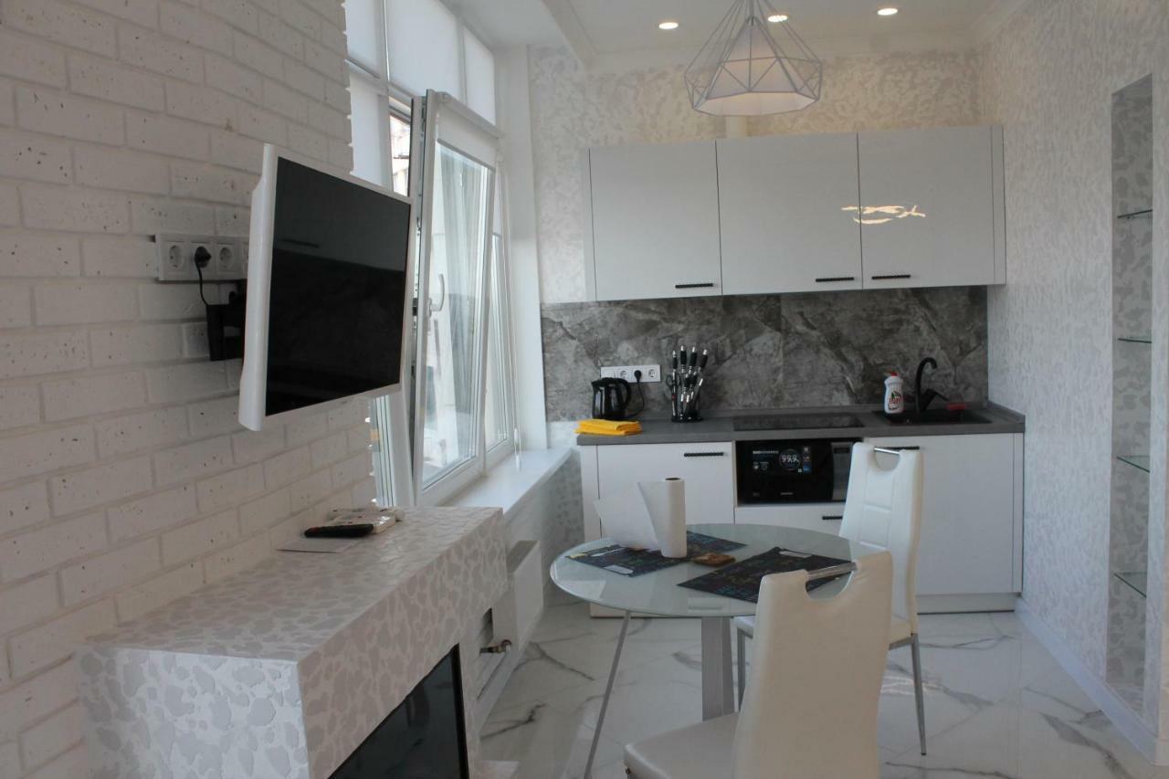 M&P Vip Appartments In Arkadia Odessa Exterior foto