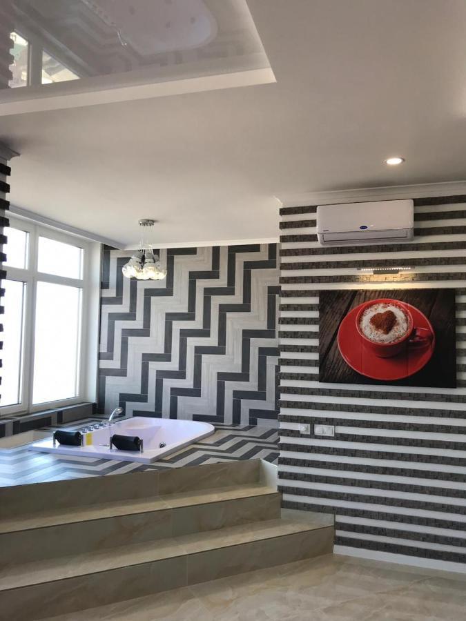 M&P Vip Appartments In Arkadia Odessa Exterior foto