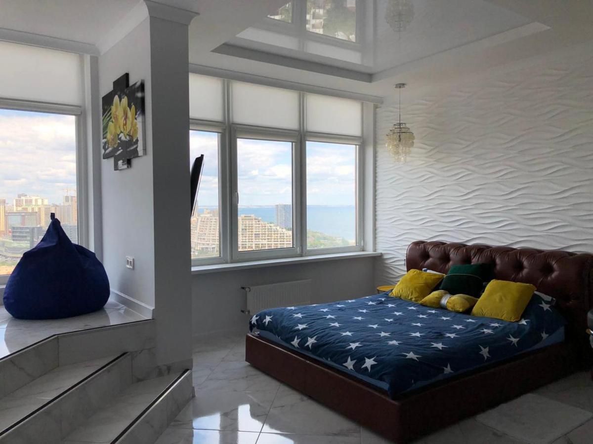 M&P Vip Appartments In Arkadia Odessa Exterior foto